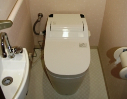 大阪のトイレリフォーム事例1